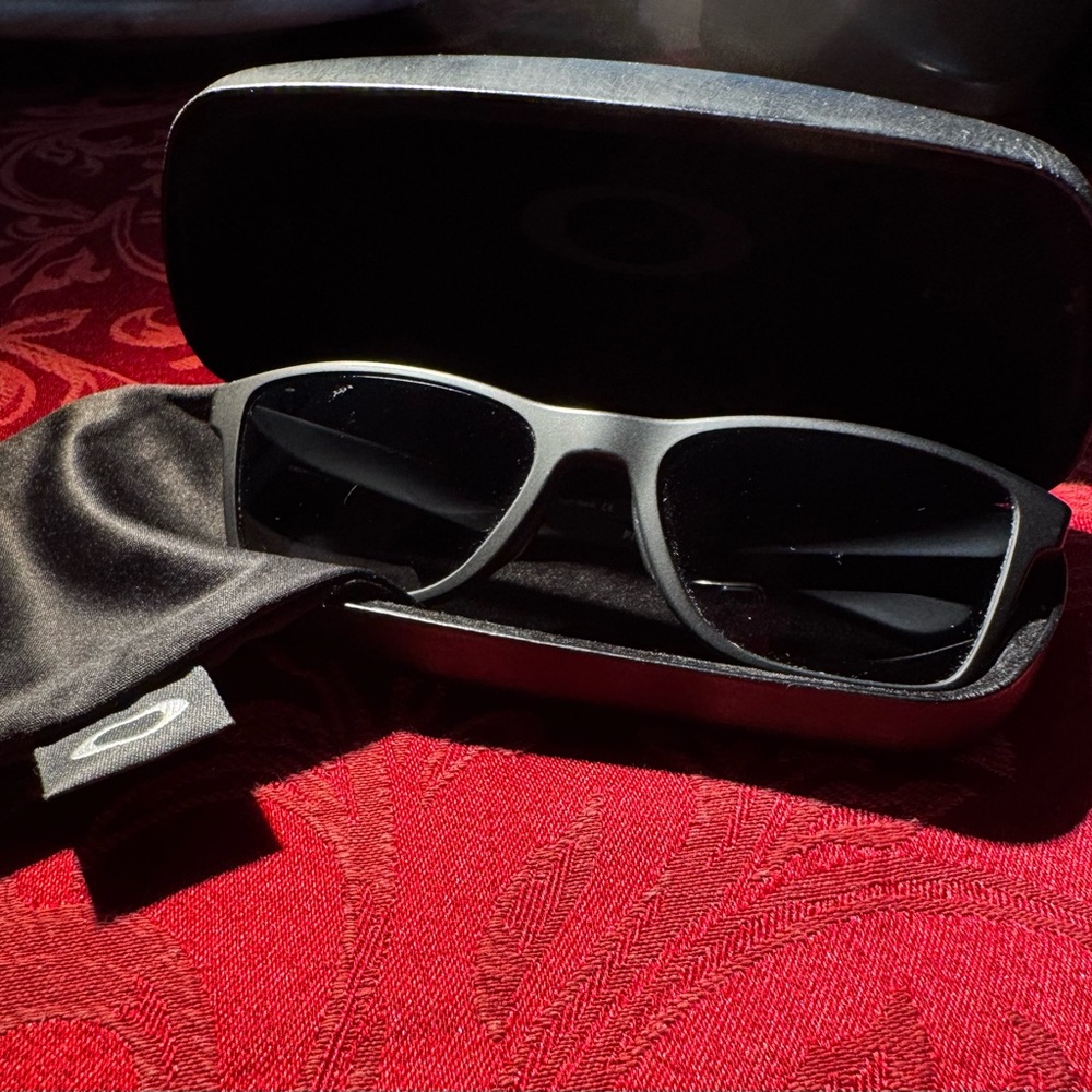 Oakley glasses frames